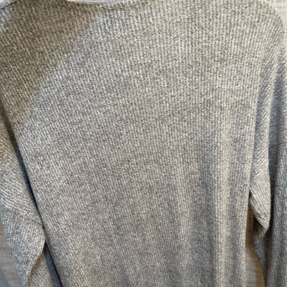 Gray wrap sweater, wrap cardigan - Picture 3 of 5